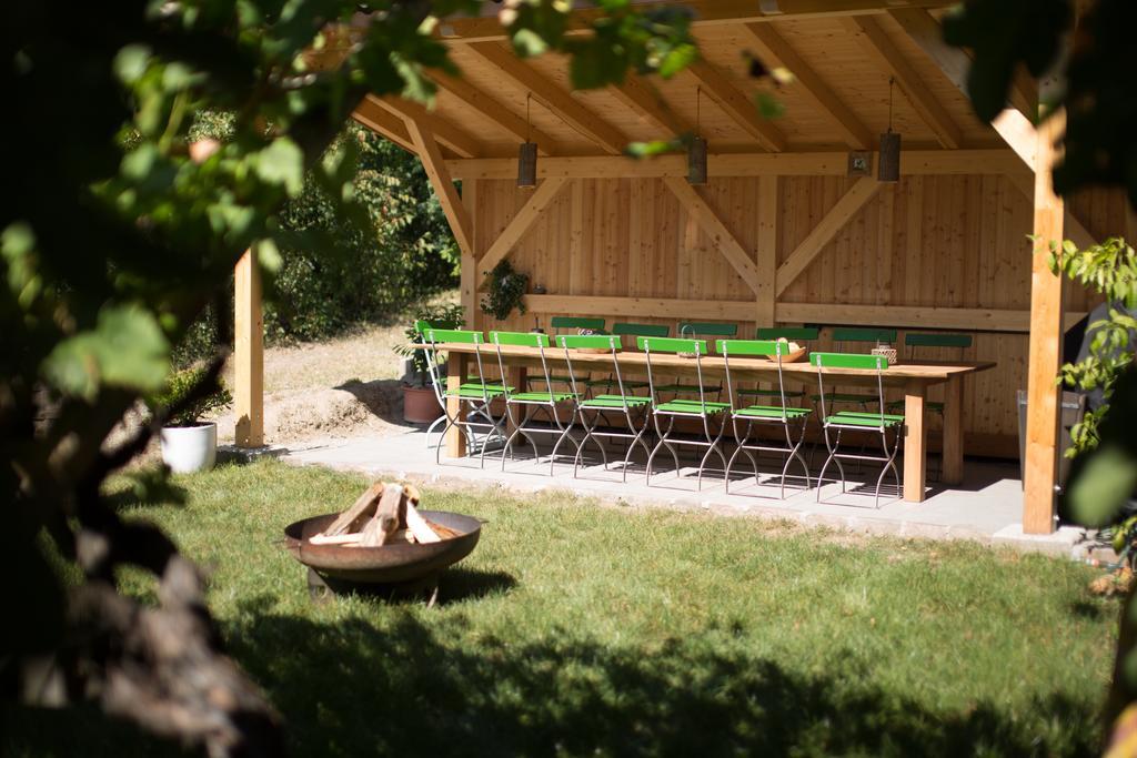 Tannerhof Bed & Breakfast Caines エクステリア 写真
