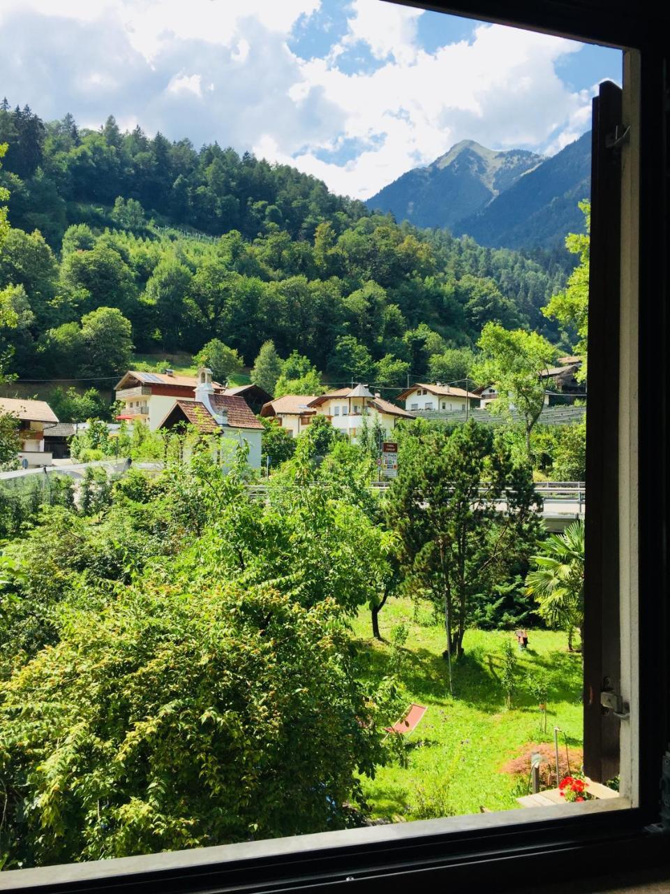 Tannerhof Bed & Breakfast Caines エクステリア 写真